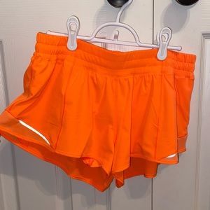 Lululemon Hotty Hot 2.5 Inch Shorts in Neon Orange